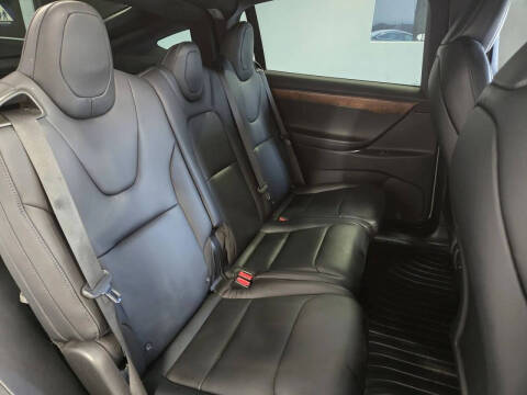 2020 Tesla Model X Long Range Plus