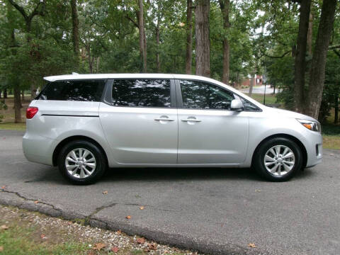 2018 Kia Sedona L