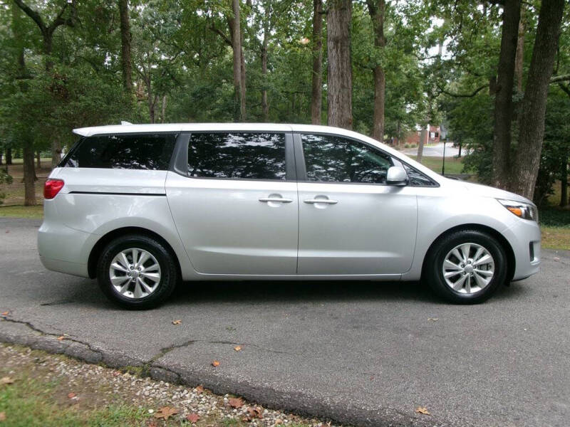 2018 Kia Sedona L