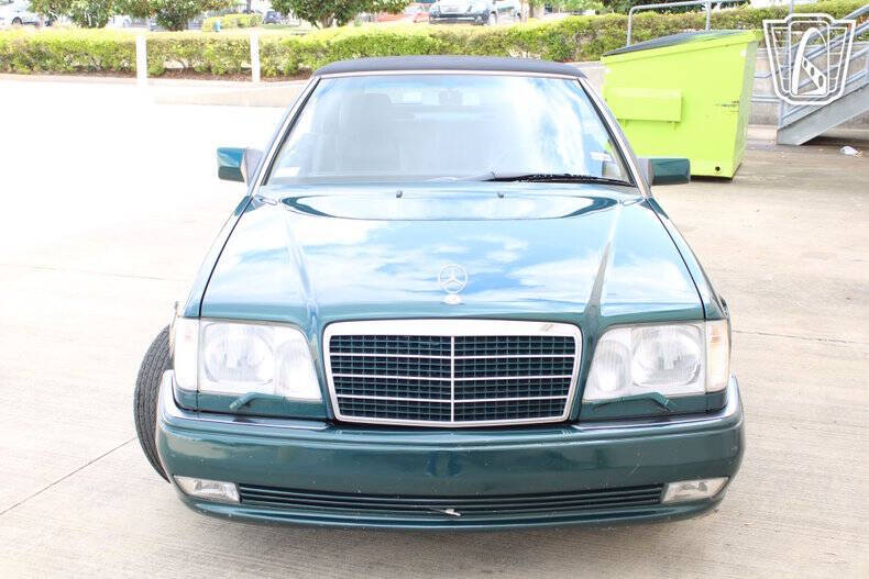 1994 Mercedes-Benz E-Class E 320