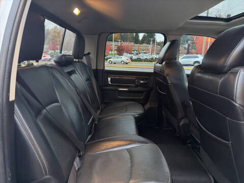 2017 RAM 3500 Laramie