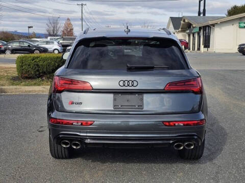 2025 Audi SQ5 3.0T quattro Premium Plus