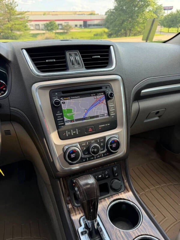 2013 GMC Acadia Denali