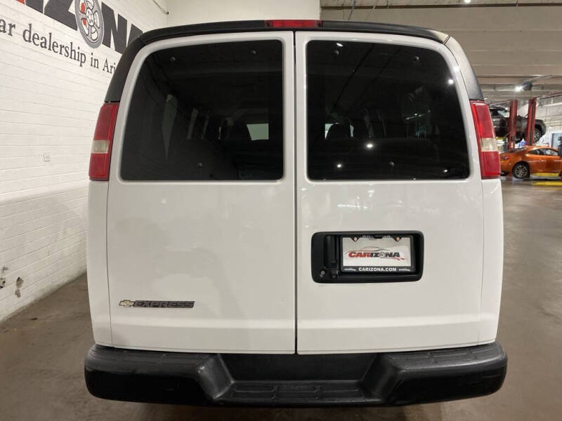 2017 Chevrolet Express LS 3500