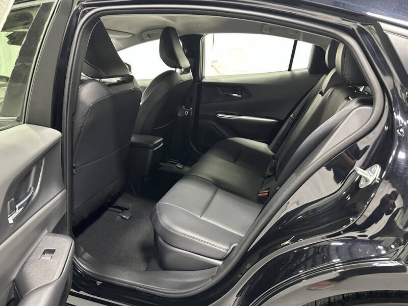 2025 Toyota Prius XLE