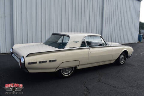 1962 Ford Thunderbird