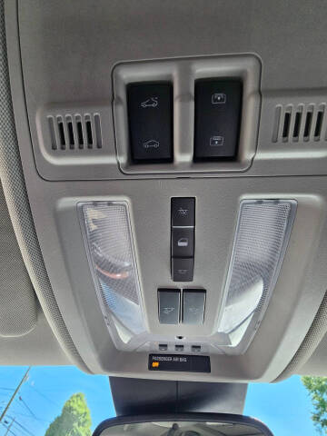 2011 Cadillac SRX Performance Collection