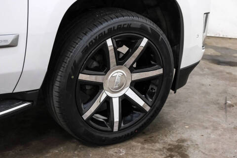 2020 Cadillac Escalade Luxury