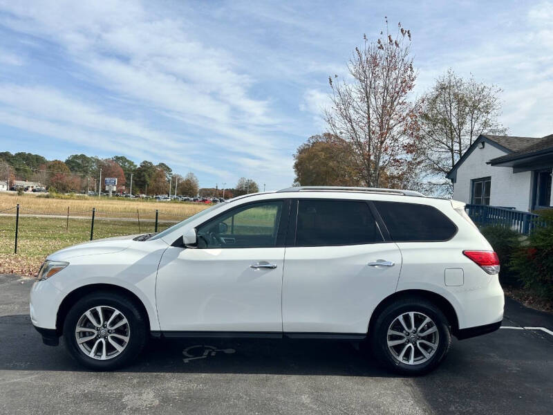 2013 Nissan Pathfinder SV