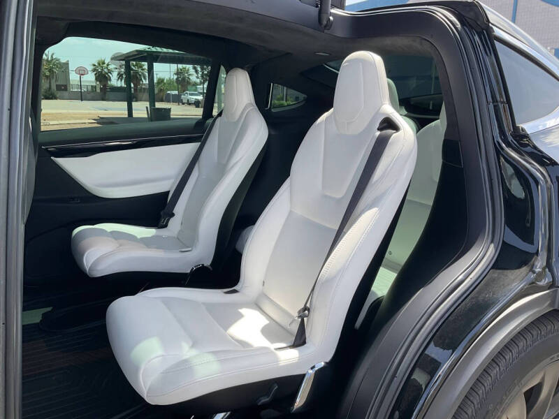 2018 Tesla Model X P100D