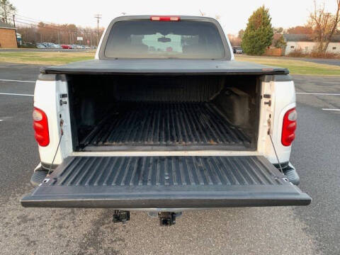 2003 Ford F-150 Lariat