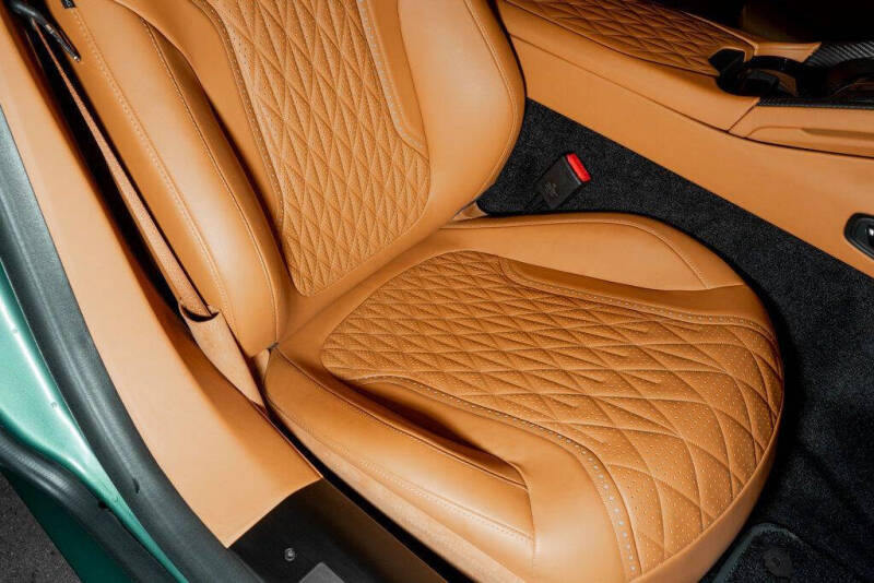 2024 Aston Martin DB12 V8