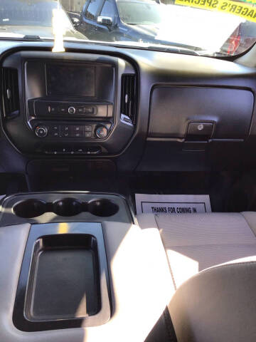 2018 Chevrolet Silverado 1500 Custom