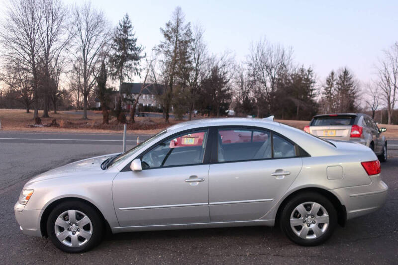 2009 Hyundai Sonata for sale at GEG Automotive in Gilbertsville PA