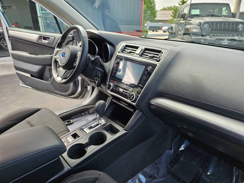2018 Subaru Outback 2.5i Premium