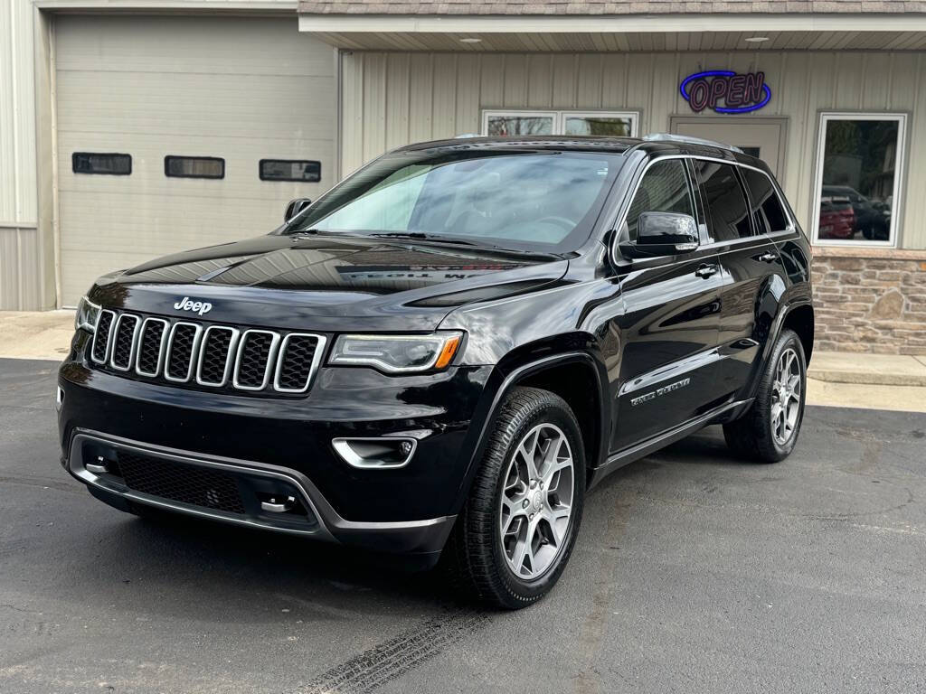 2018 Jeep Grand Cherokee for sale at Legit Motors in Elkhart, IN