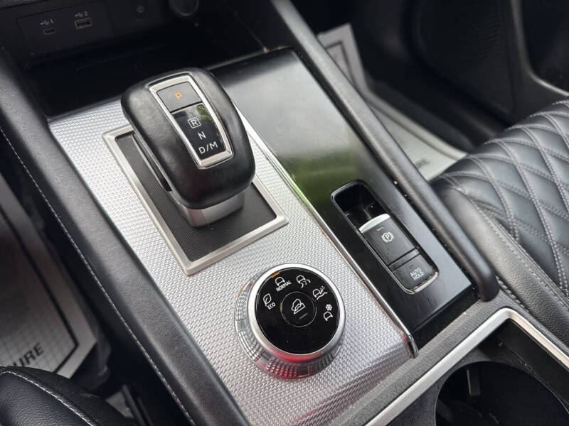 2024 Mitsubishi Outlander SEL