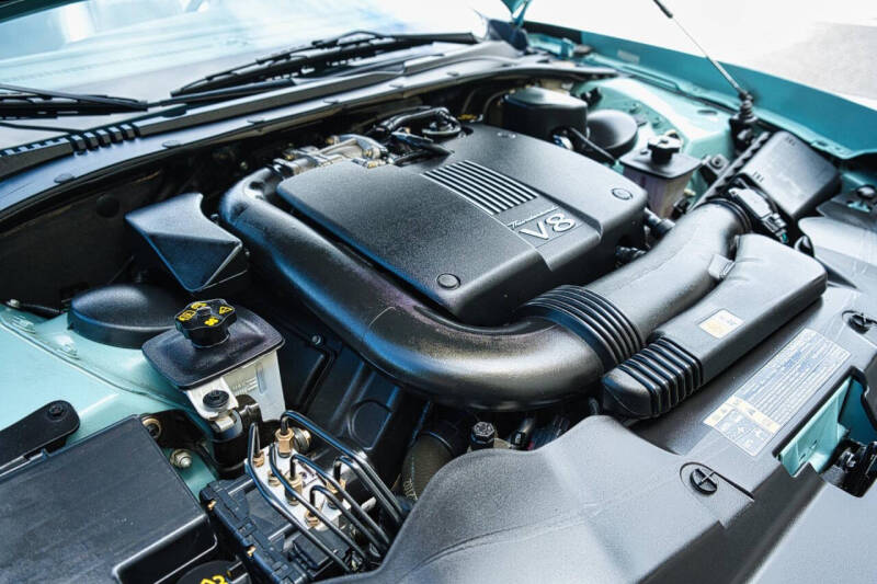 2002 Ford Thunderbird Deluxe