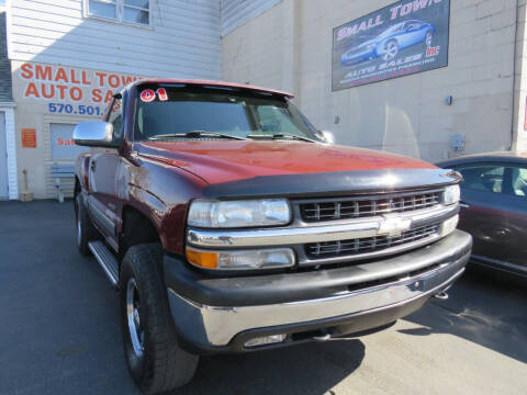 2001 Chevrolet Silverado 1500 for sale at Small Town Auto Sales in Hazleton PA