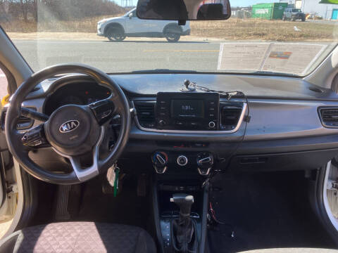 2018 Kia Rio 5-Door LX