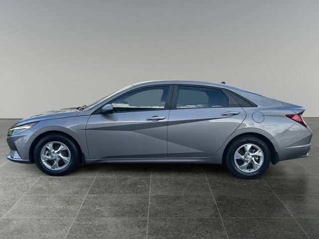 2022 Hyundai Elantra