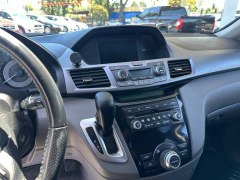 2013 Honda Odyssey EX-L w/DVD