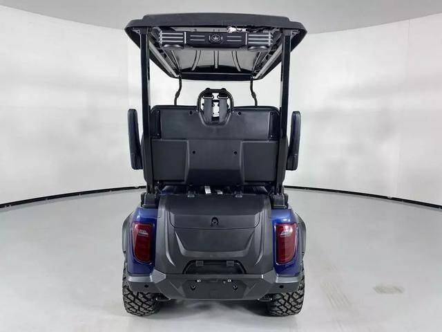 2025 Evolution MAVERICK 4 PLUS