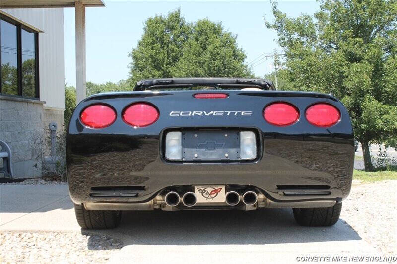 2002 Chevrolet Corvette 39
