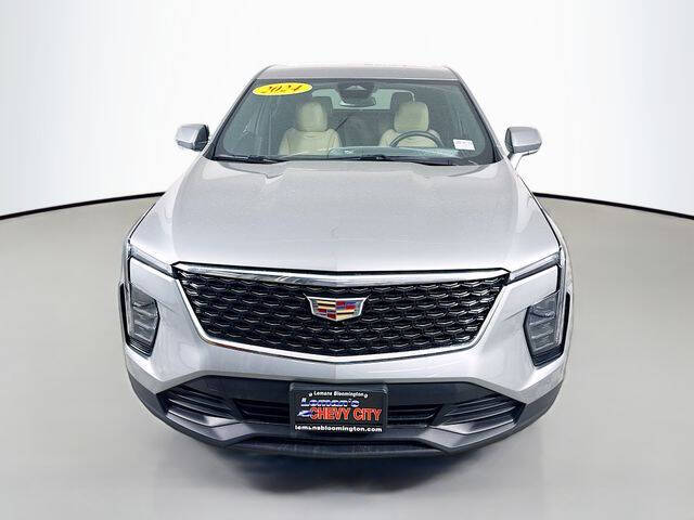 Used 2024 Cadillac XT4 Luxury with VIN 1GYAZAR44RF172249 for sale in Bloomington, IL