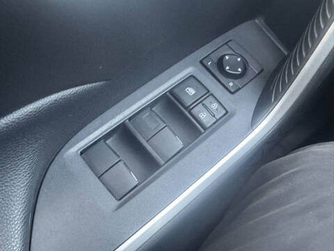 2019 Toyota RAV4 Hybrid XLE