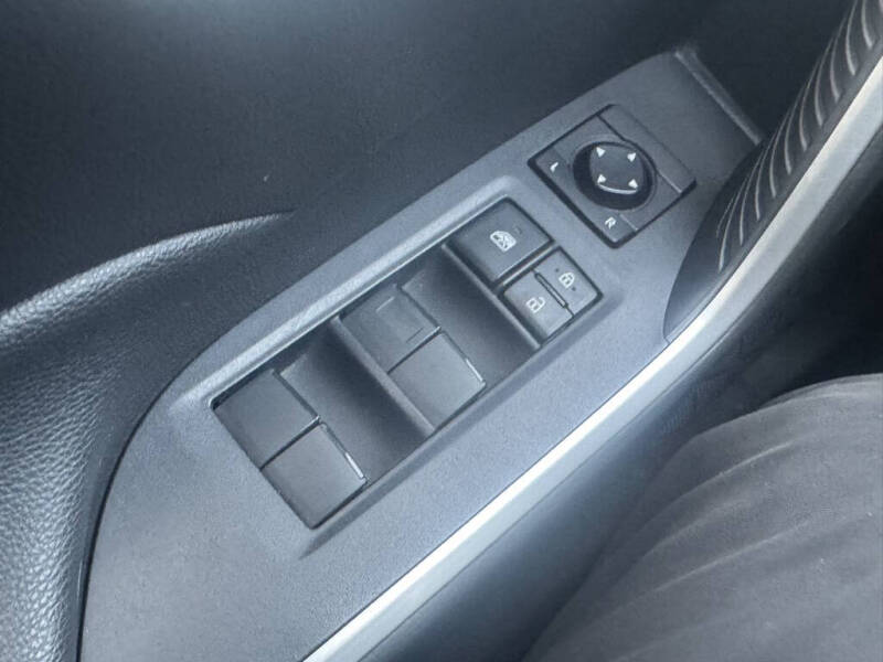 2019 Toyota RAV4 Hybrid XLE