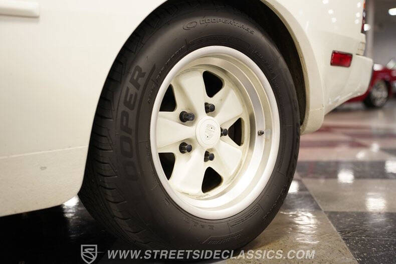 1985 Porsche 944