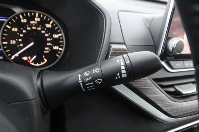 2022 Nissan Altima 2.5 Platinum