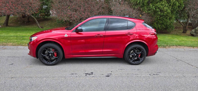 2023 Alfa Romeo Stelvio Quadrifoglio