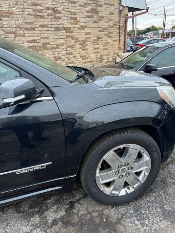 2014 GMC Acadia Denali