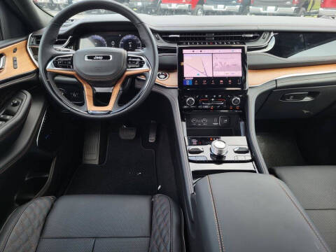 2025 Jeep Grand Cherokee L Summit