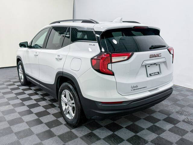 2022 GMC Terrain SLE