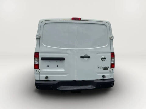 2018 Nissan NV 3500 HD SV