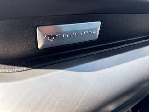 2022 Ford Mustang EcoBoost Premium