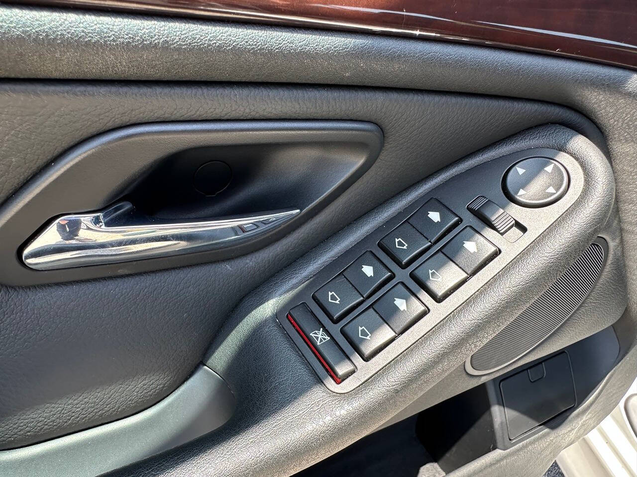 2003 BMW 5 Series 69