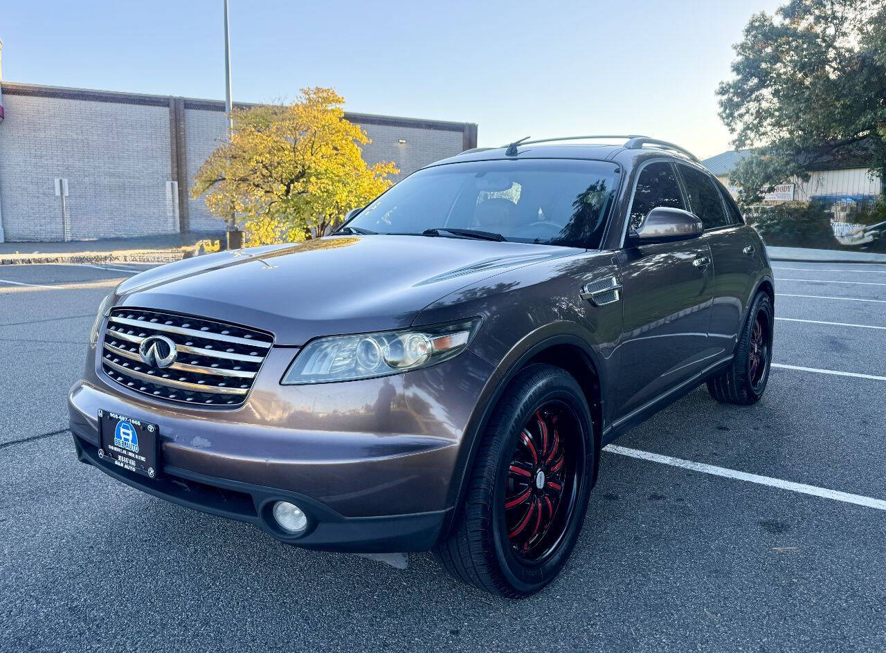 2005 Infiniti FX35 Base