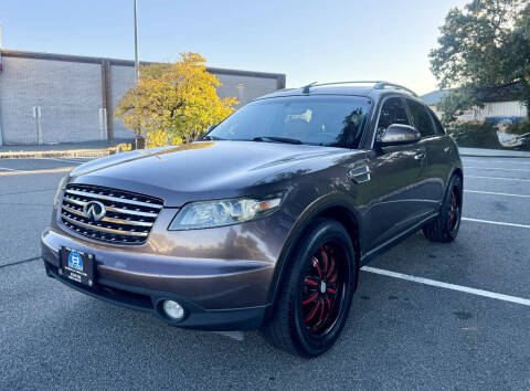 2005 Infiniti FX35