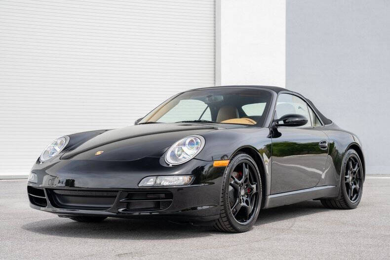 2005 Porsche 911 Carrera