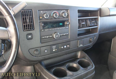 2023 Chevrolet Express 2500