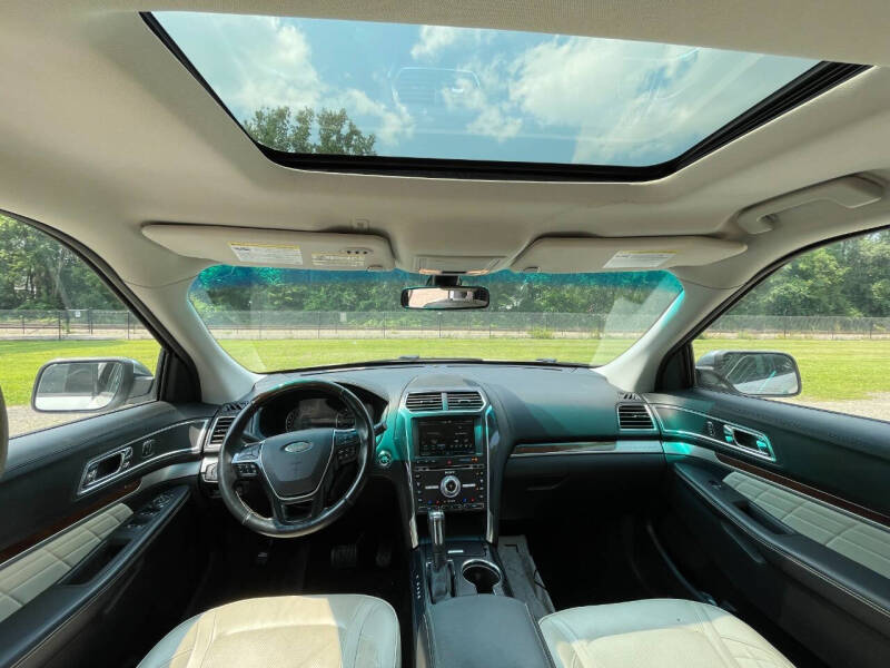 2016 Ford Explorer Platinum