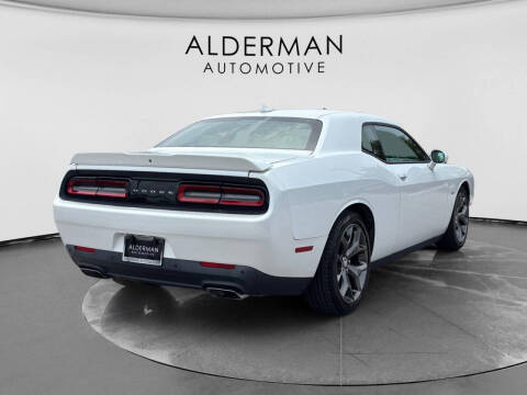 2015 Dodge Challenger R/T Plus