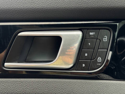 2022 Porsche Panamera