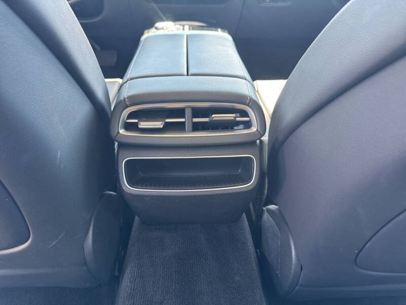 2024 Genesis G80 2.5T