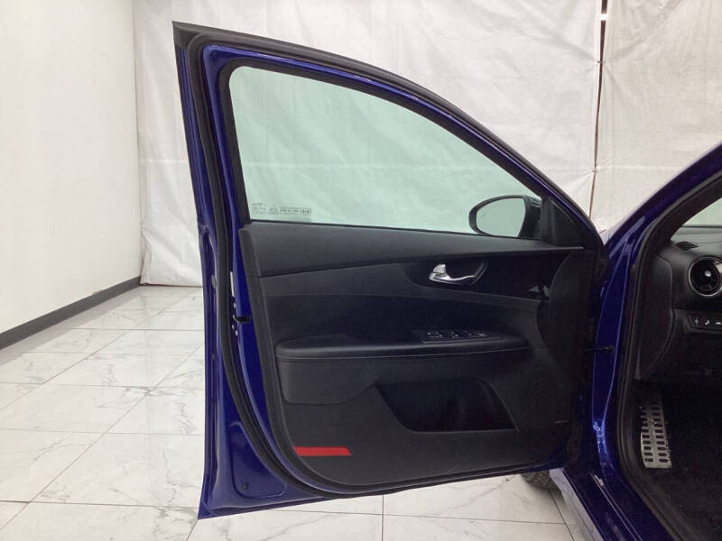 2020 Kia Forte GT Line