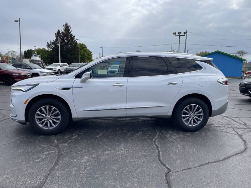 2024 Buick Enclave Essence